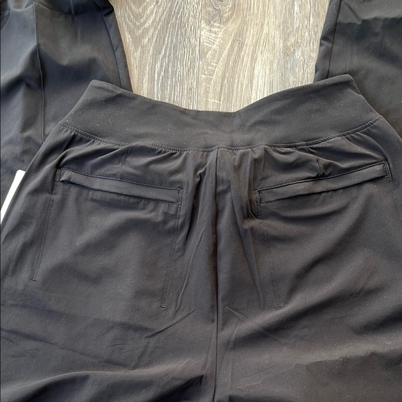 Athleta Black Cardiff Pants with Belt New with tag - Picture 12 of 12